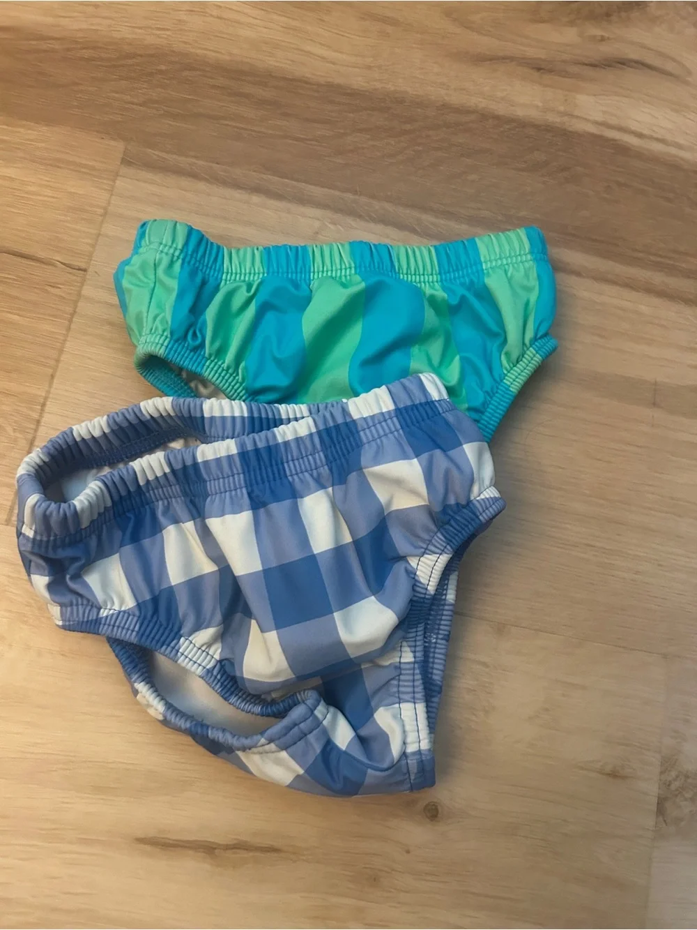 Primary swim lot size 18-24 months